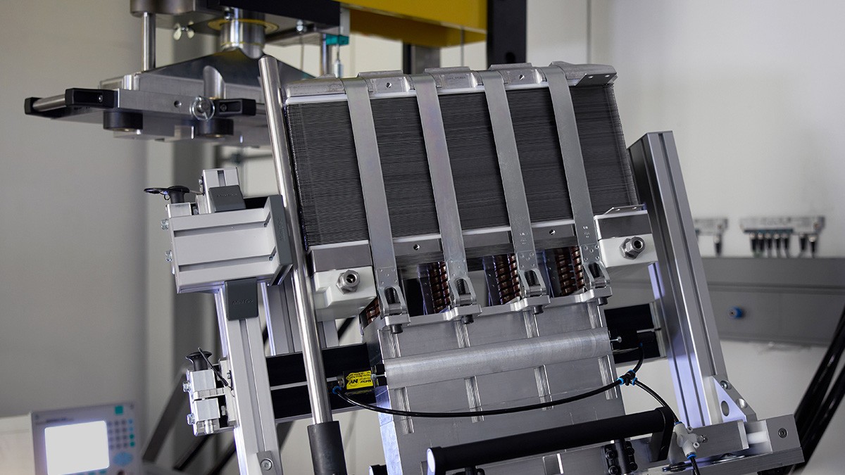 Alternative drive concepts with fuel cells